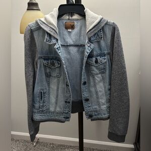 American Eagle Outfitters Jean Jacket with sweatshirt sleeves